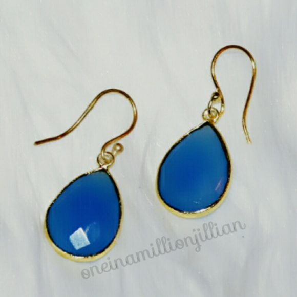 Jewelry - 6ct Blue Chalcedony Teardrop Earrings
